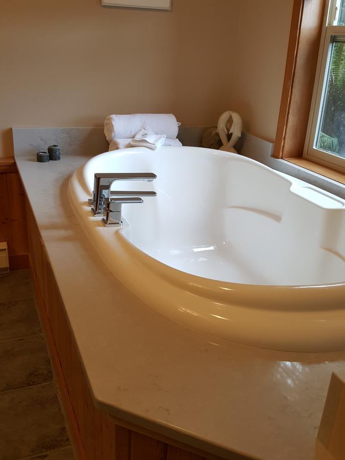 Bed & Breakfast Reef Point Oceanfront 5*