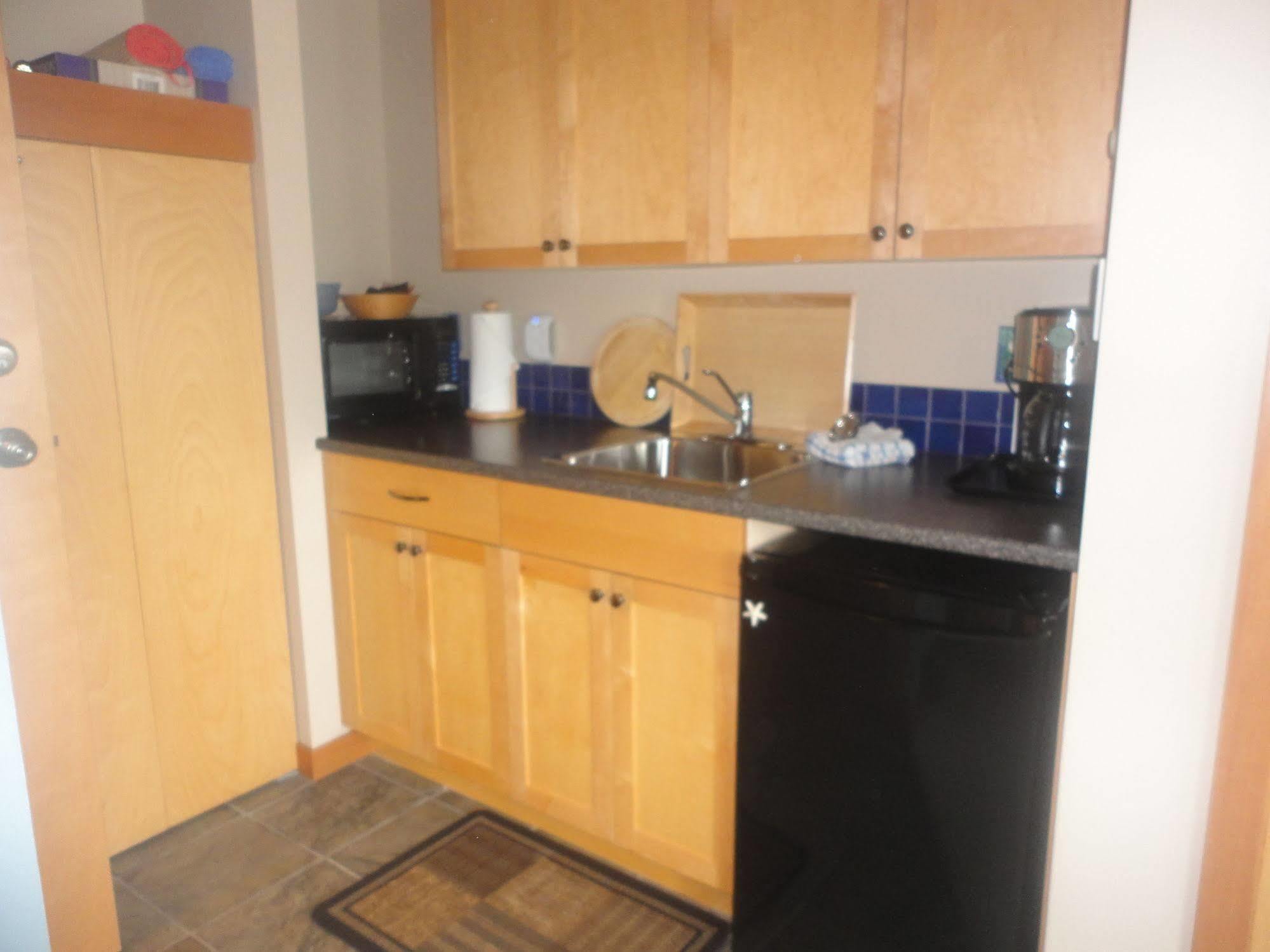 Bed & Breakfast Reef Point Oceanfront Ucluelet